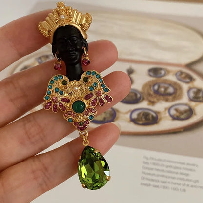 Vintage Women Men Classic Crystal Pendant Sheik Brooch Badges Retro Classic Lady Palace Rhinestone Enamel Pin Accessories