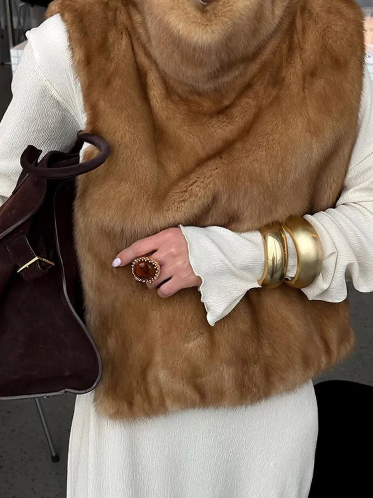 Casual Creamy-white Thick Faux Fur Short Coat Women Long Sleeve Turn Down Collar Warm Soft Jacket Female Winter Daily Outerwear