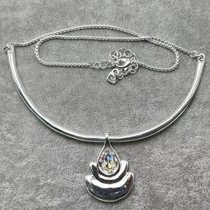 2025 Summer New Bestseller Shiny and Beautiful Blue Crystal Necklace, Women's Jewelry Gift