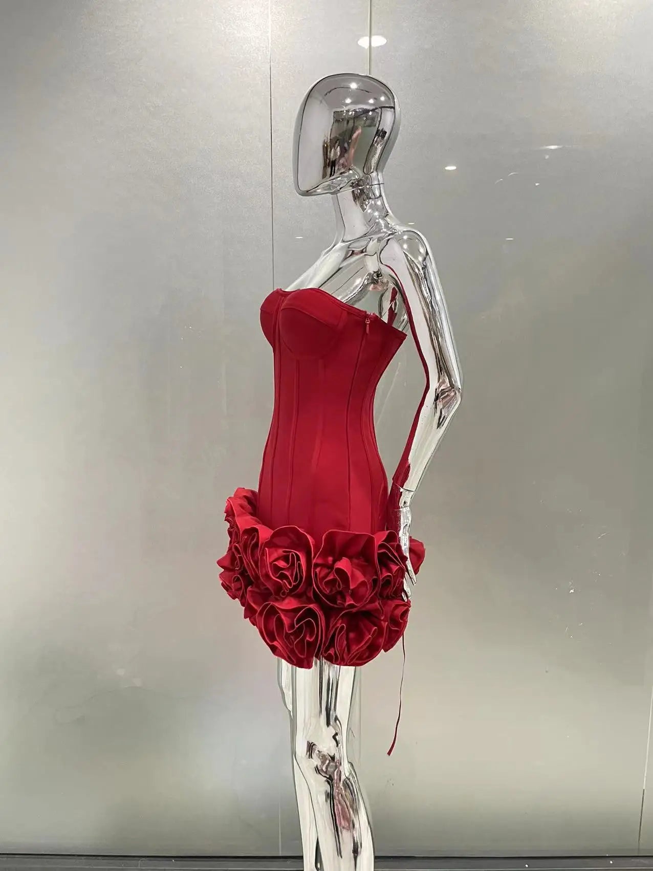 Red Color Women Sexy Strapless Ball Gown Mini Dress Celebrity Red Carpet Fashion Evening Party Celebrate Dress Wholesale