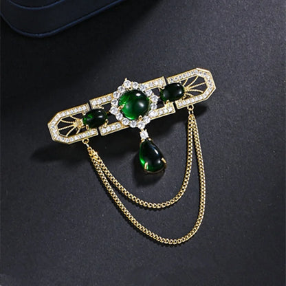 Vintage Fashion Black Crystal Sparkling Rhinestone Brooch Creative Lapel Pin Medieval Design Long Chain Brooches Autumn Winter