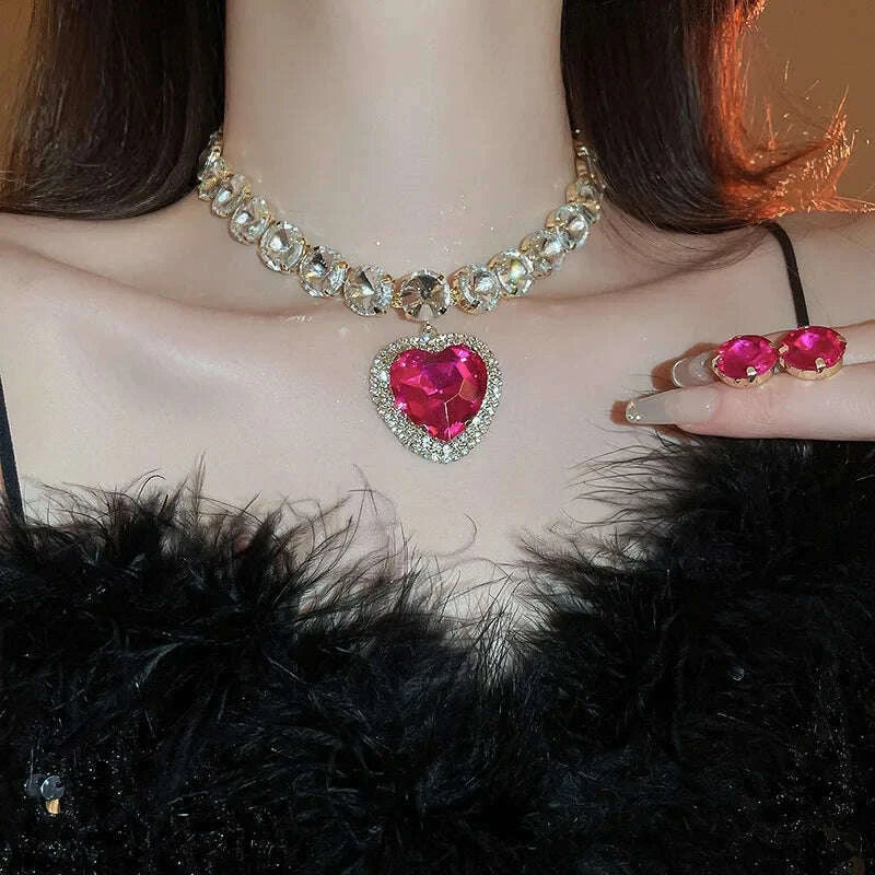 2 Pcs Rhinestone Heart Pendant Necklace Set Exaggerated Geometric Earring Light Luxury Temperament Fashion Women's Jewelry Sets