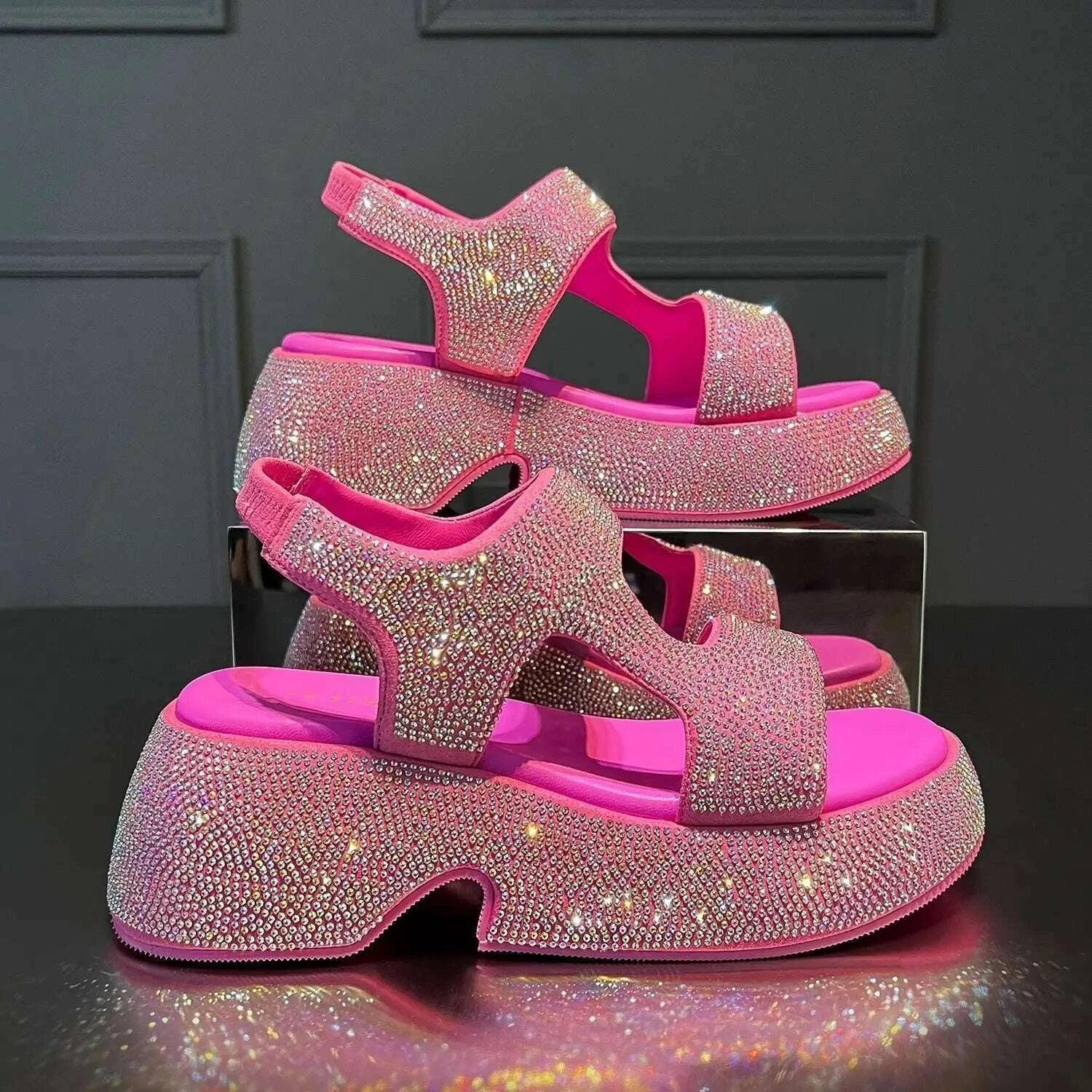 Fashion Luxury Rhinestone Women Sandals Summer New Sheepskin Elastic Band Thick-soled Open-toed Roman Flat Sandals