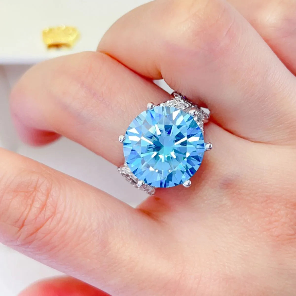 b6ccdd9a-87f1-438a-b97a-20d402659a07-Max-Origin