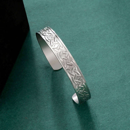 Skyrim Viking Triquetra Cuff Bangle for Women Men Stainless Steel Good Luck Amulet Vintage Celtics Irish Knots Bracelet Jewelry